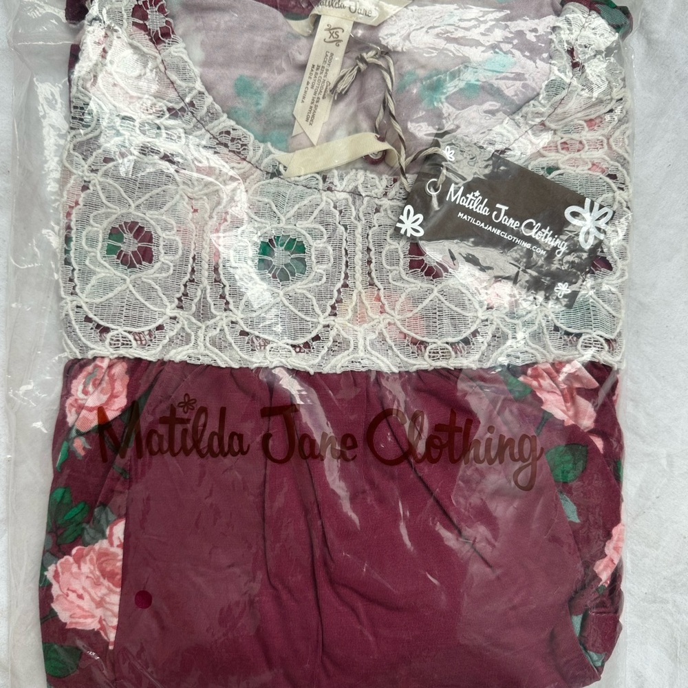 NEW Matilda Jane Women's Rosebud Floral Lace Blouse